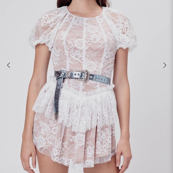 For Love And Lemons Dresses & Skirts - FOR LOVE AND LEMONS 🍋 VERBENA LACE TIERED DRESS